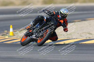 media/Mar-24-2025-Moto Forza (Mon) [[57ce5c5cff]]/1-Advanced Group/Session 2 Turn 11/